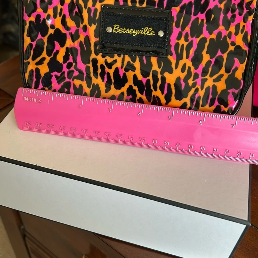 Betsey Johnson Leopard Print clutch/cosmetic Bag